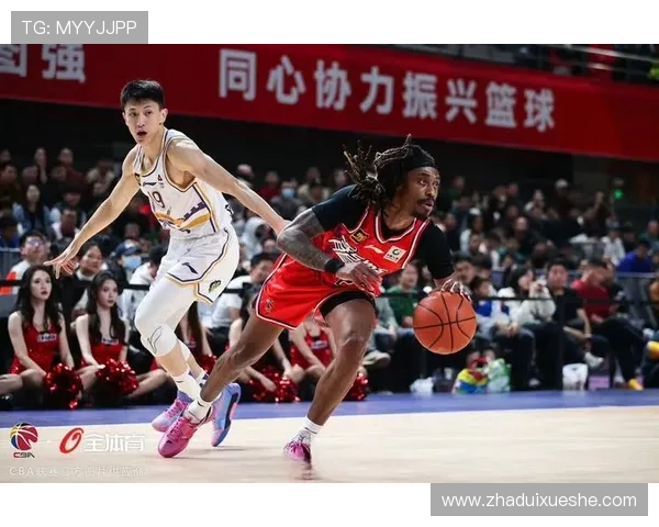 广东男篮与广州男篮达成交易 获得麦考尔优先续约权