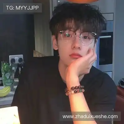 尚烁翌